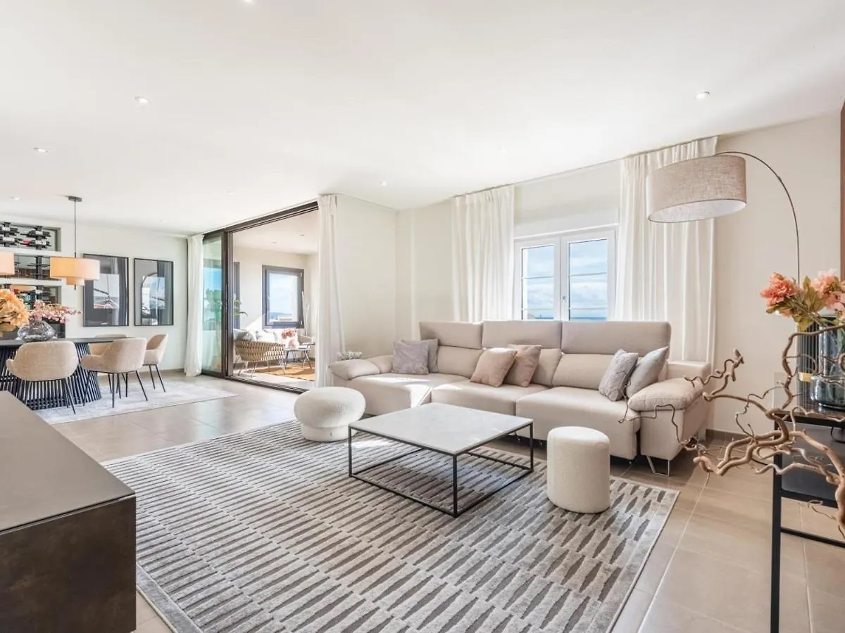 Puerto Banus Harbour Apartment Marbella