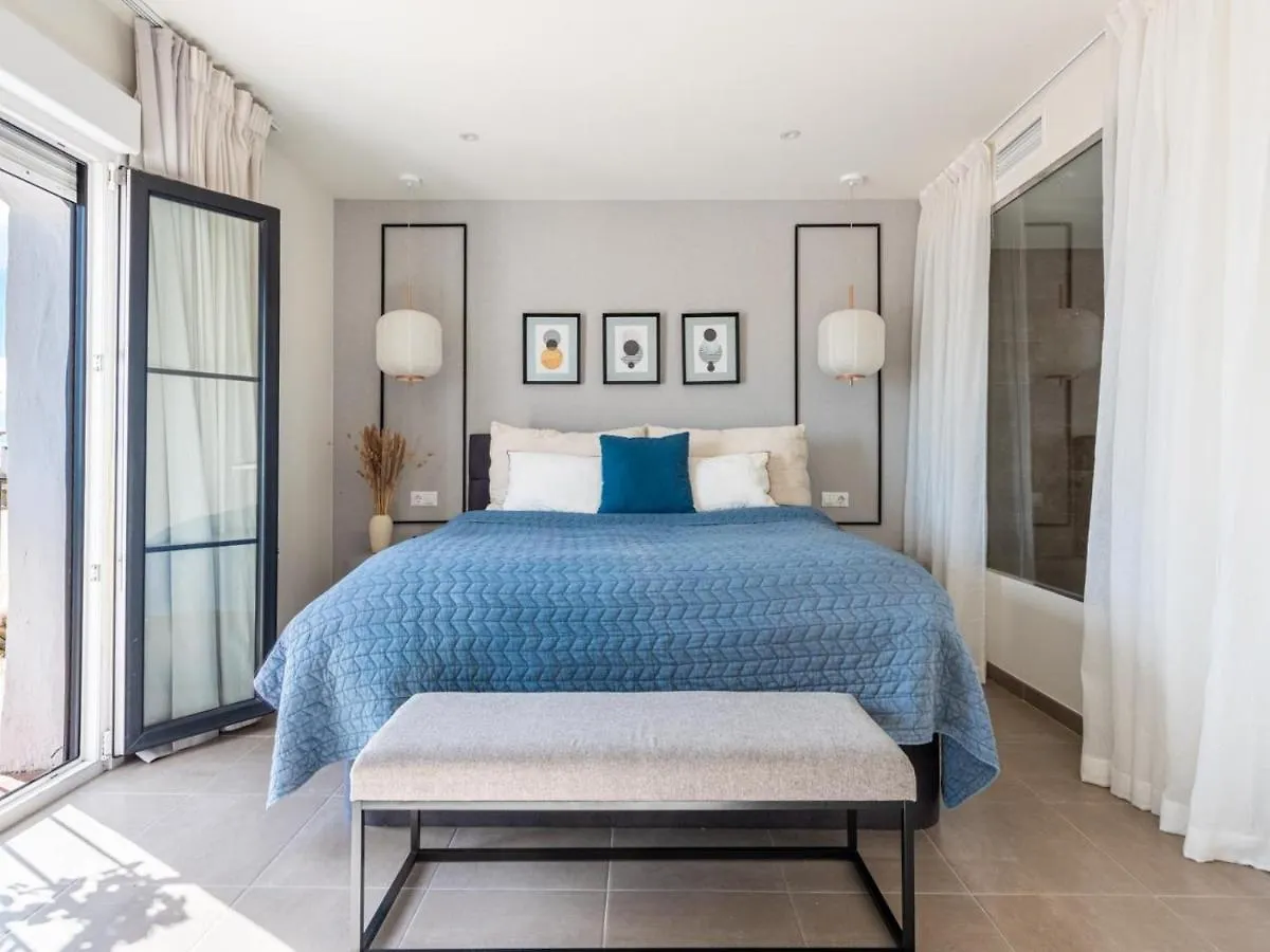 Puerto Banus Harbour Apartment Marbella